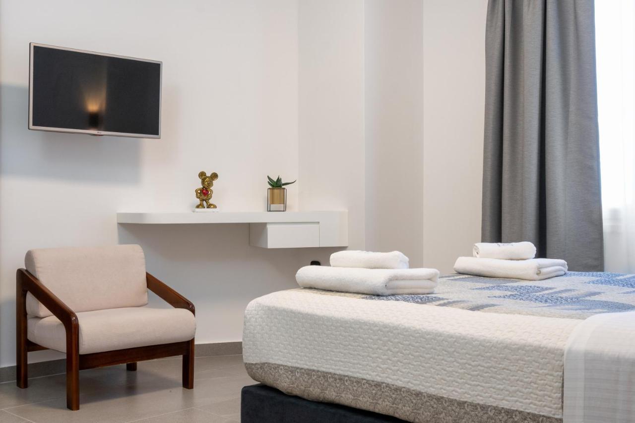 Glyfada Gallery Apartment Aten Exteriör bild